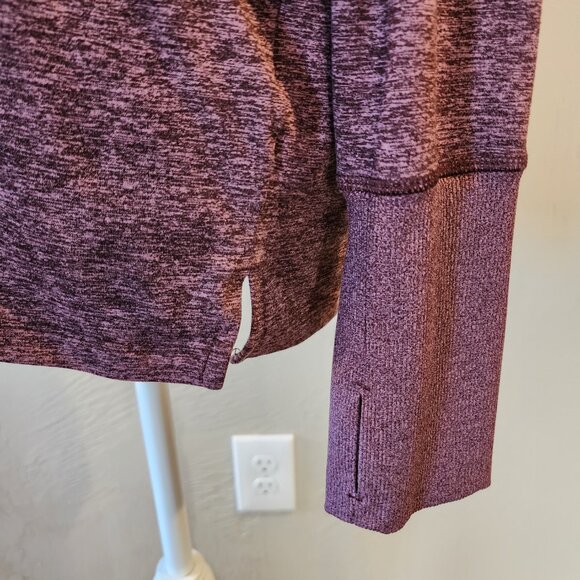 Nike Long Sleeve Workout Top - Picture 5 of 6